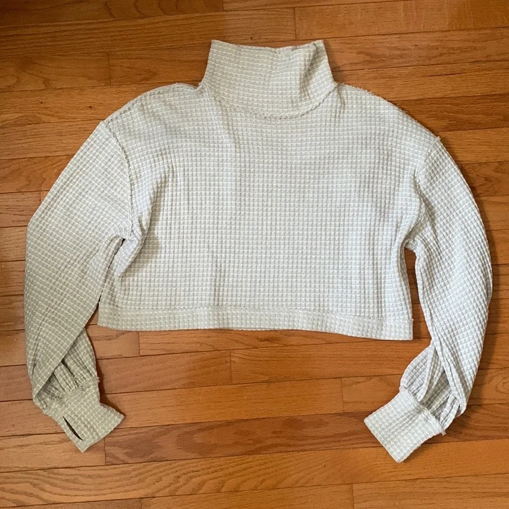 Free People Top - Picture 3 of 4